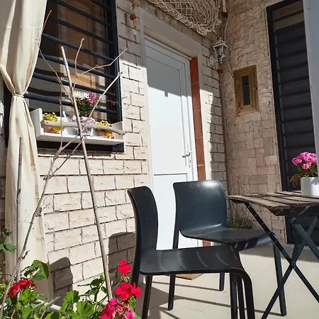 Valletta * Джовинаццо